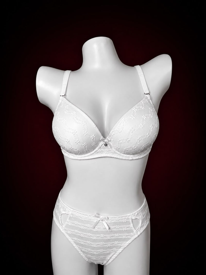 Pearl Grace Lace Bra & Panty Set